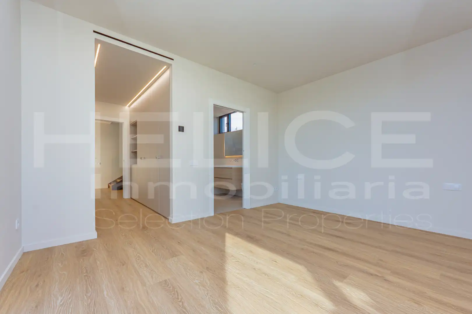 Haus oder Chalet zum Verkauf in Calle Mar de China, Torre en Conill - Cumbres de San Antonio