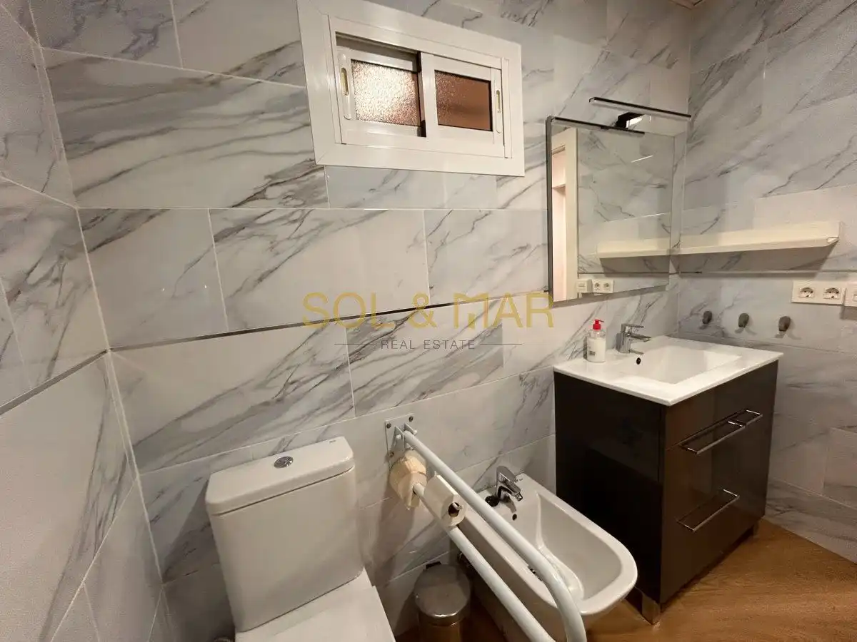Apartamento con piscina en alquiler en Centro, imagen 12