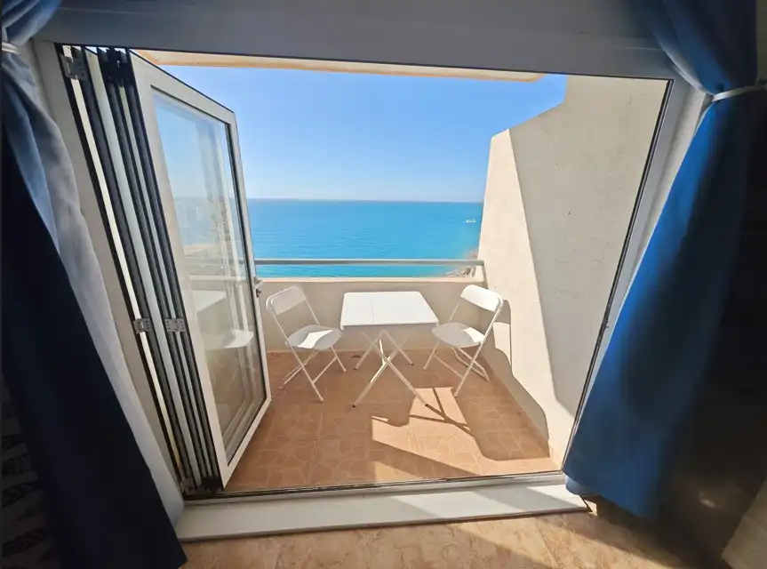 Terrasse von Wohnung zum Verkauf in Fuengirola mit Klimaanlage, Terrasse und Möbliert