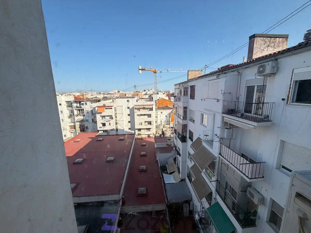 Flat with terrace to rent in Gran Via de les Germanies, imagen 17