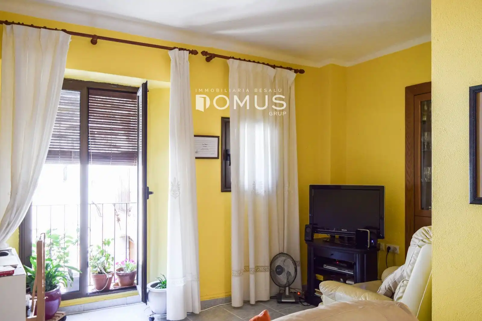 Bedroom of Houses for sale in Besalú  with Heating, Terrace and Storage room