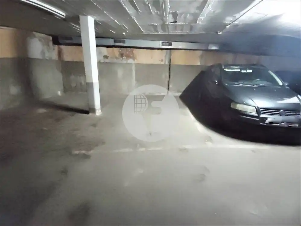 Parkplatz zum Verkauf in Estació de França
