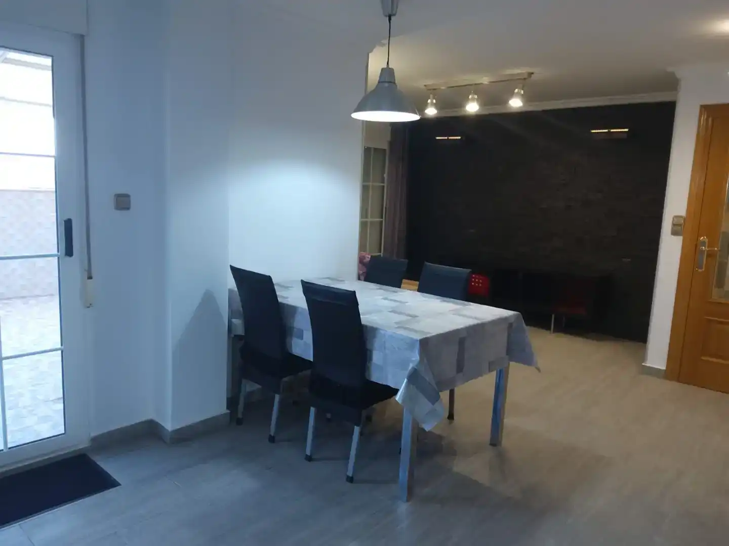 Comedor de Ático de alquiler en Petrer con Aire acondicionado, Amueblado y Horno