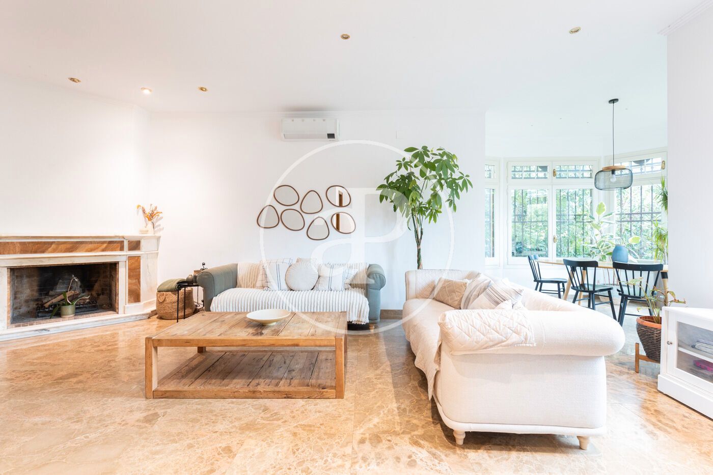 Sala d'estar de Casa o xalet de lloguer en Sant Cugat del Vallès amb Aire condicionat, Calefacció i Jardí privat