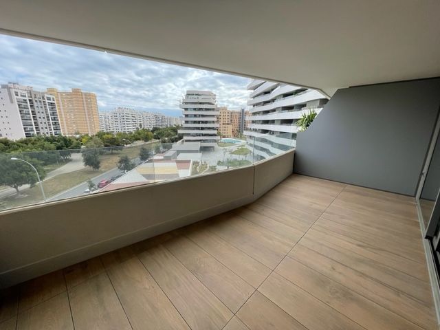Balcony of Flat for sale in Alicante / Alacant  with Air Conditioner, Heating and Private garden