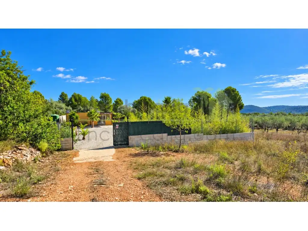 Casa rústica con piscina en venta en Plaza Fabriques, imagen 16