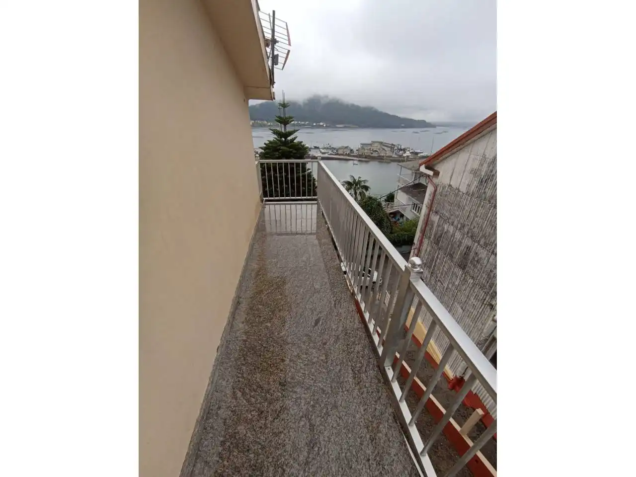Terraza de Piso en venta en Muros con Amueblado y Alarma