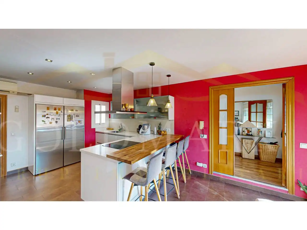 Cocina de Piso en venta en Sant Vicenç Dels Horts con Aire acondicionado, Calefacción y Parquet