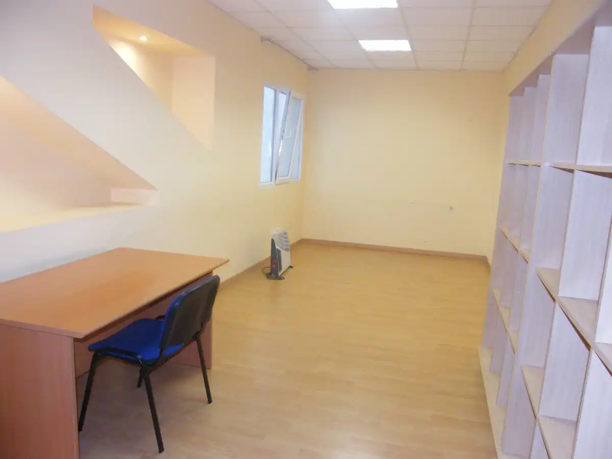 Büro mit Aufzug zur Miete in Calle RUIZ TAGLE, imagen 4
