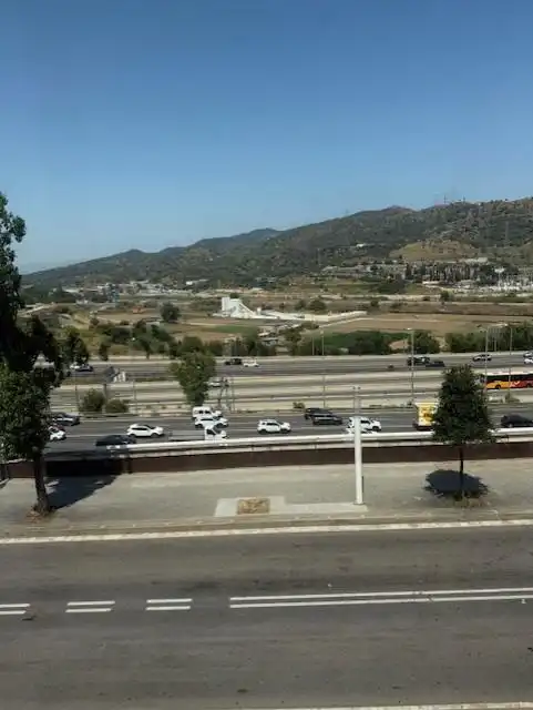 Casa adosada en venda a Avinguda de Vallbona, Torre Baró