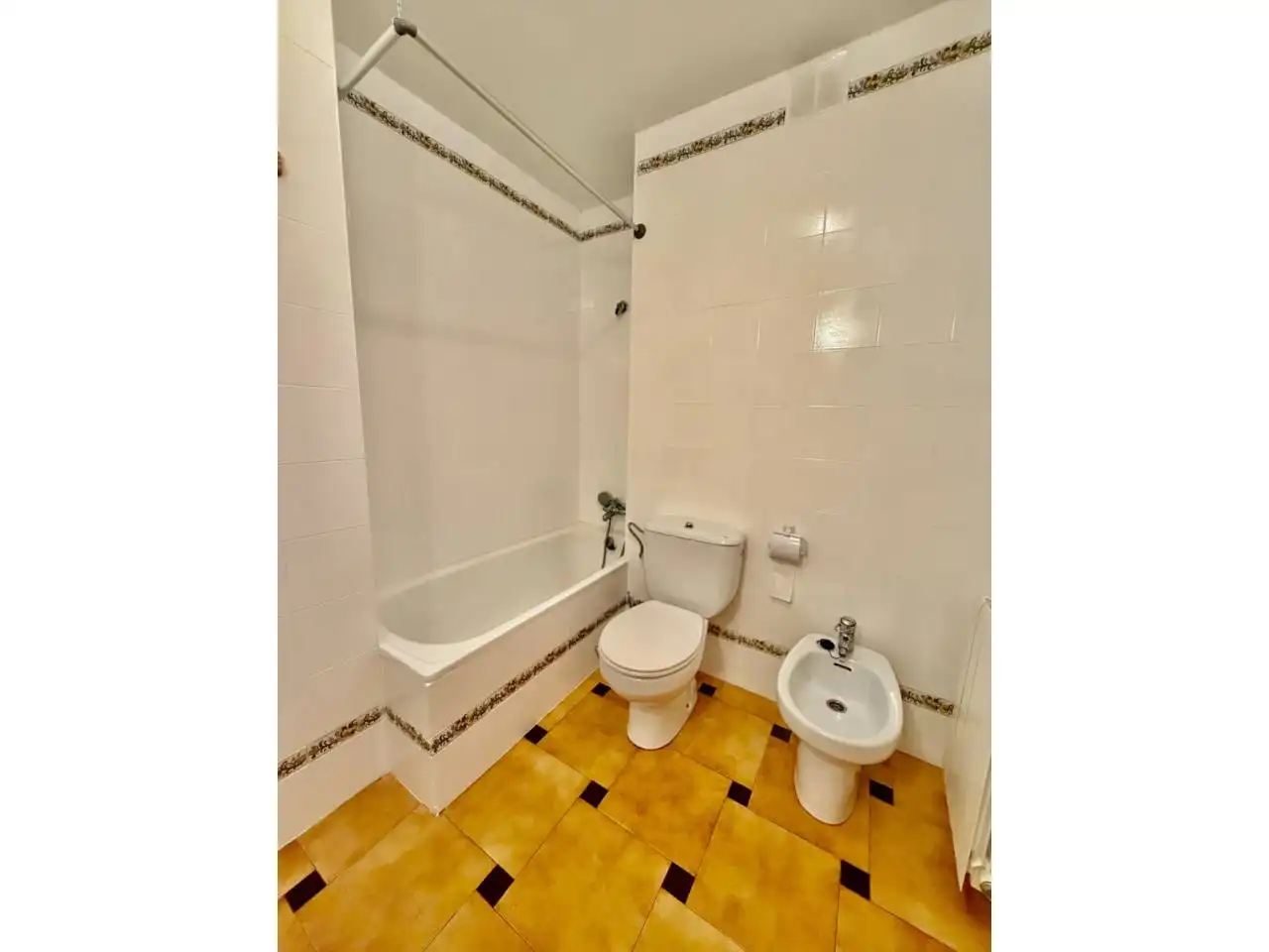 Badezimmer von Wohnung zur Miete in Collado Mediano mit Klimaanlage, Heizung und Terrasse