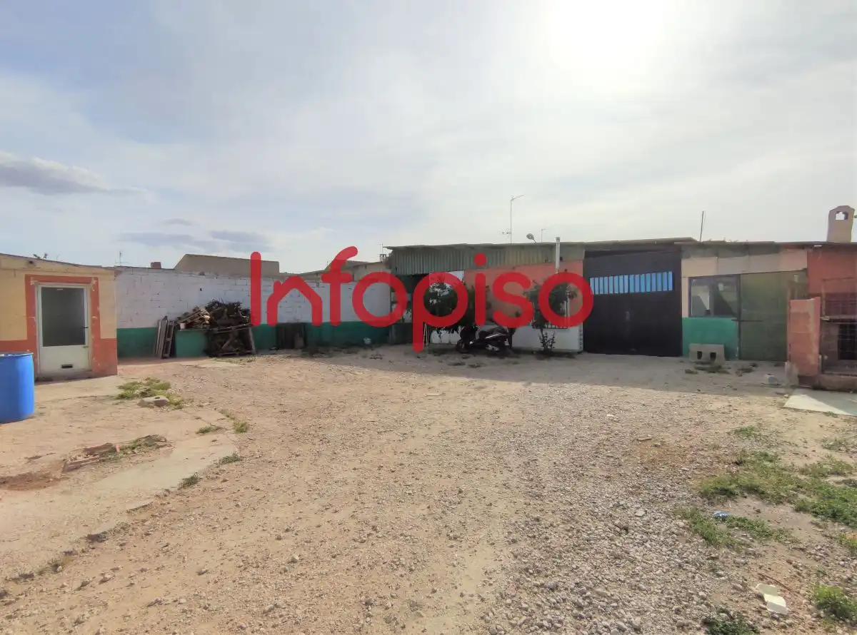 Industrial land for sale in Valdepeñas