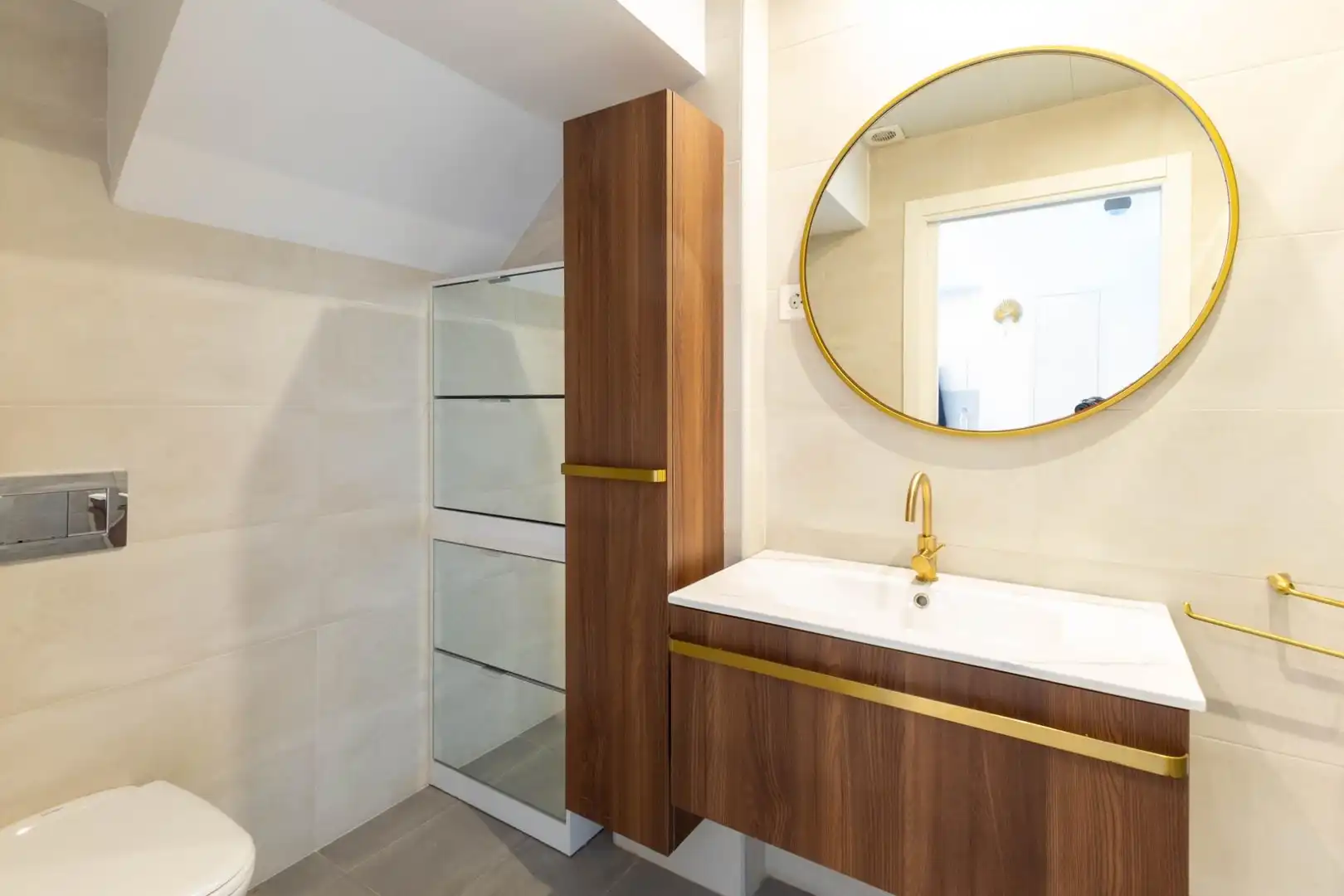 Badezimmer von Maisonette zum Verkauf in Barcelona mit Klimaanlage, Parkett und Terrasse