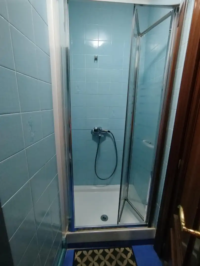 Baño de Piso en venta en Sestao  con Amueblado