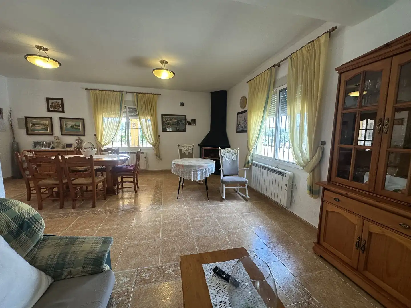 Sala de estar de Casa o chalet en venta en Agullent con Calefacción, Jardín privado y Terraza