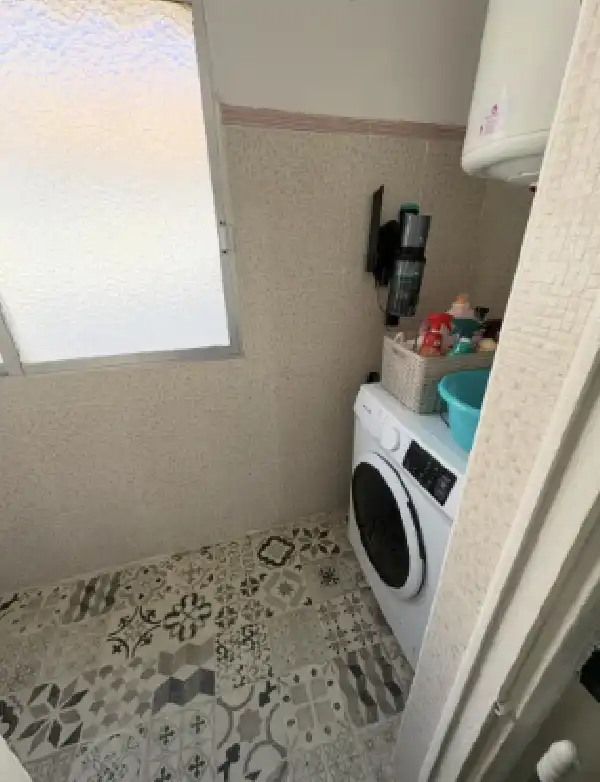 Bany de Pis en venda en Elche / Elx amb Balcó