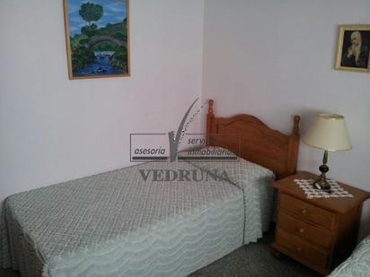 Bedroom of Flat for sale in Navaleno