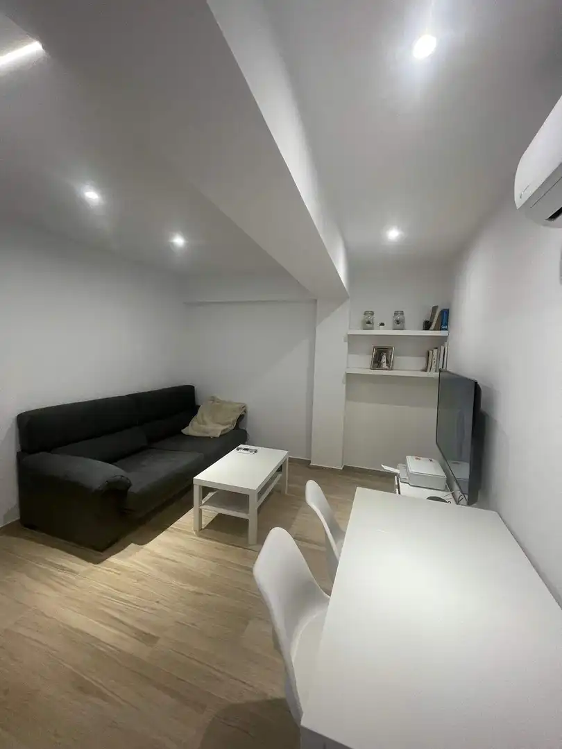 Estudio de alquiler en Elche / Elx, Alicante