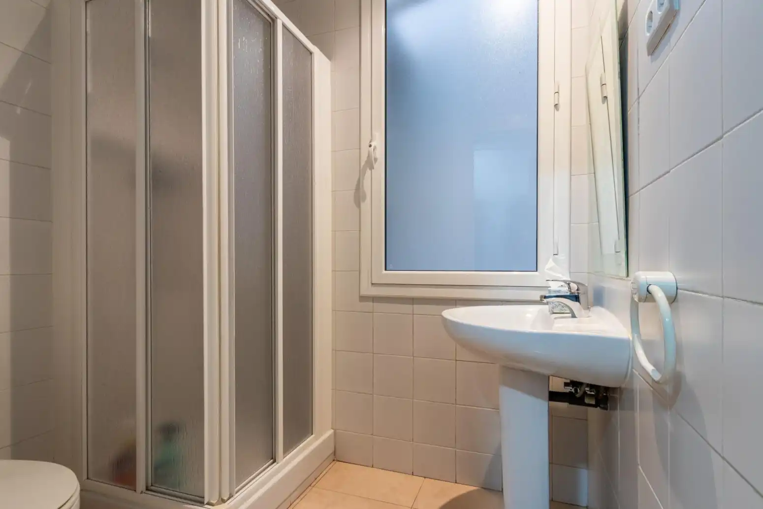 Bathroom of Houses for sale in Terrassa  with Heating, Parquet flooring and Terrace