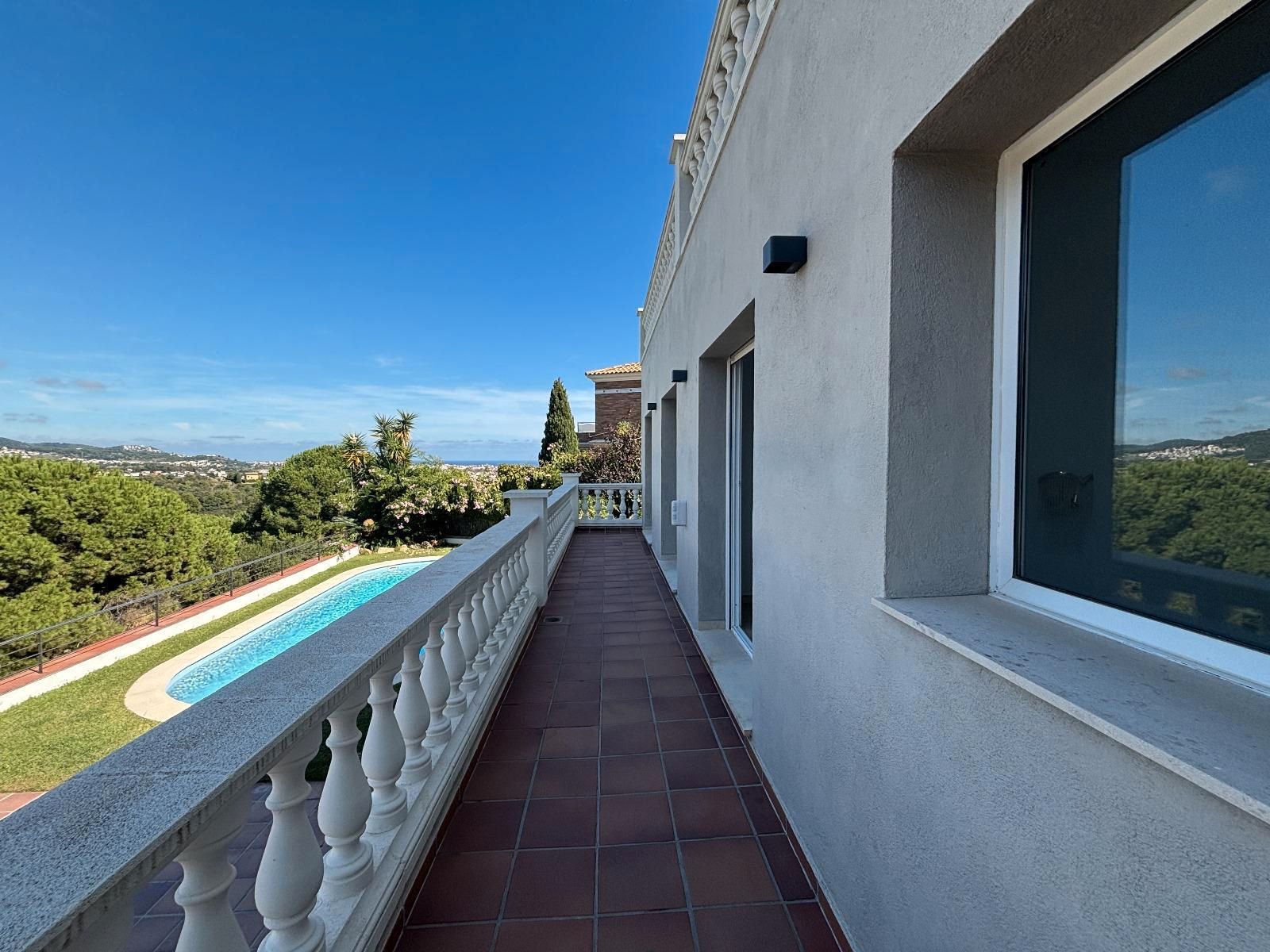 Terrassa de Casa o xalet en venda en Calella amb Aire condicionat, Calefacció i Jardí privat