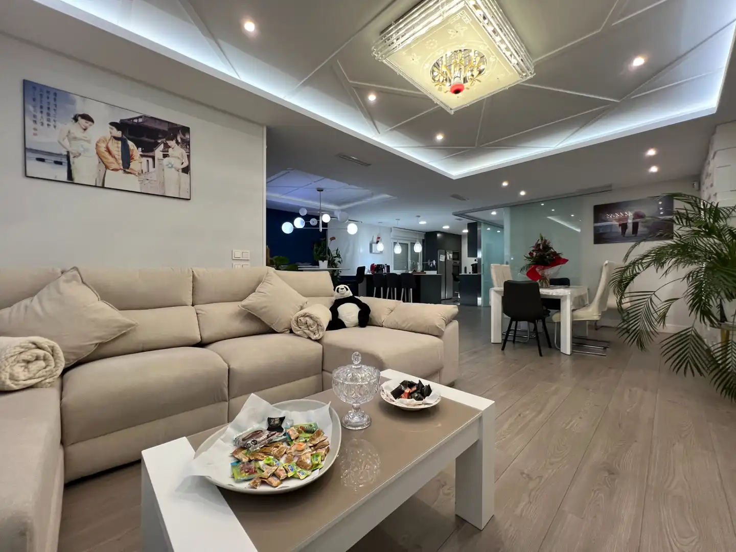 Sala d'estar de Casa o xalet en venda en Rivas-Vaciamadrid amb Aire condicionat, Calefacció i Jardí privat