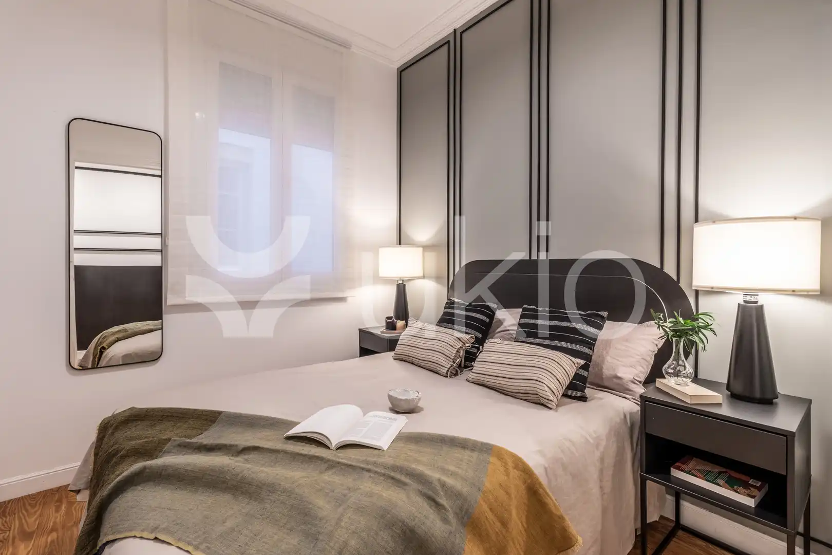 Schlafzimmer von Wohnungen zur Miete in Madrid mit Klimaanlage, Heizung und Möbliert
