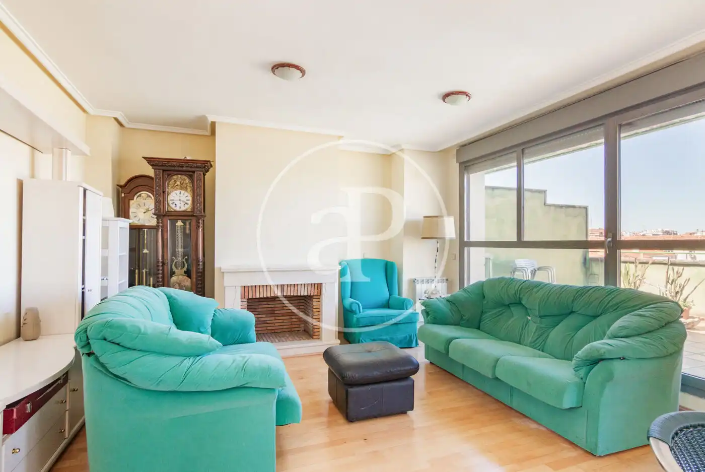 Living room of Attic for sale in Madrid  with Air Conditioner, Heating and Private garden