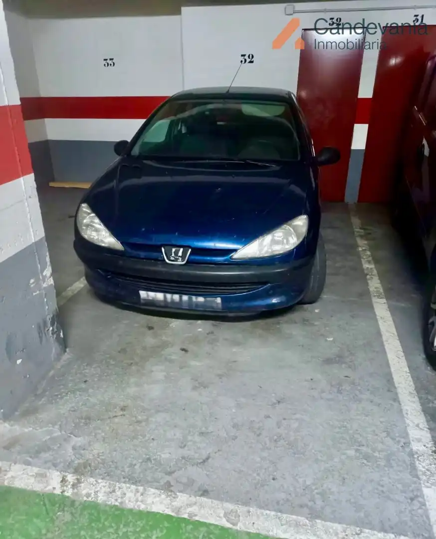 Parking de Garaje de alquiler en Zaragoza
