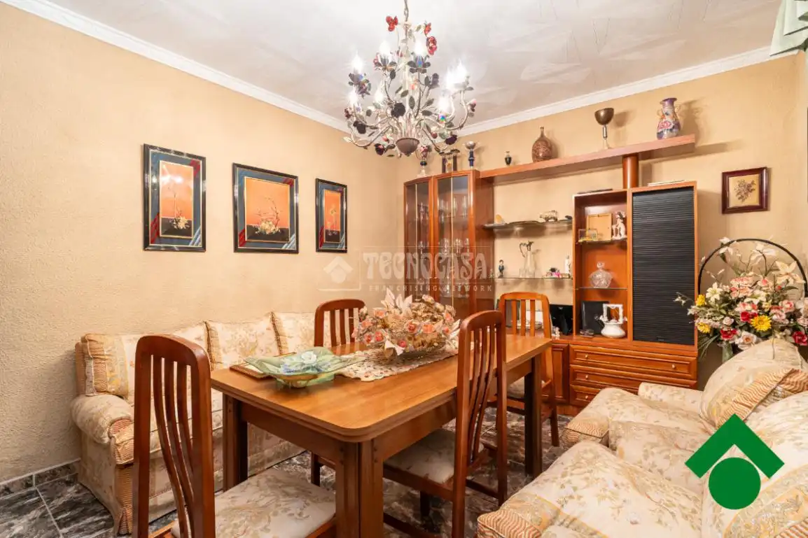 Casa adosada en venta