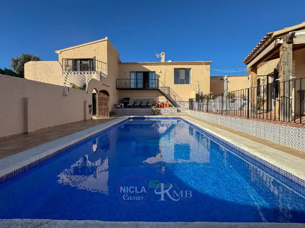 Vista exterior de Casa o chalet en venta en Bédar con Aire acondicionado, Calefacción y Jardín privado