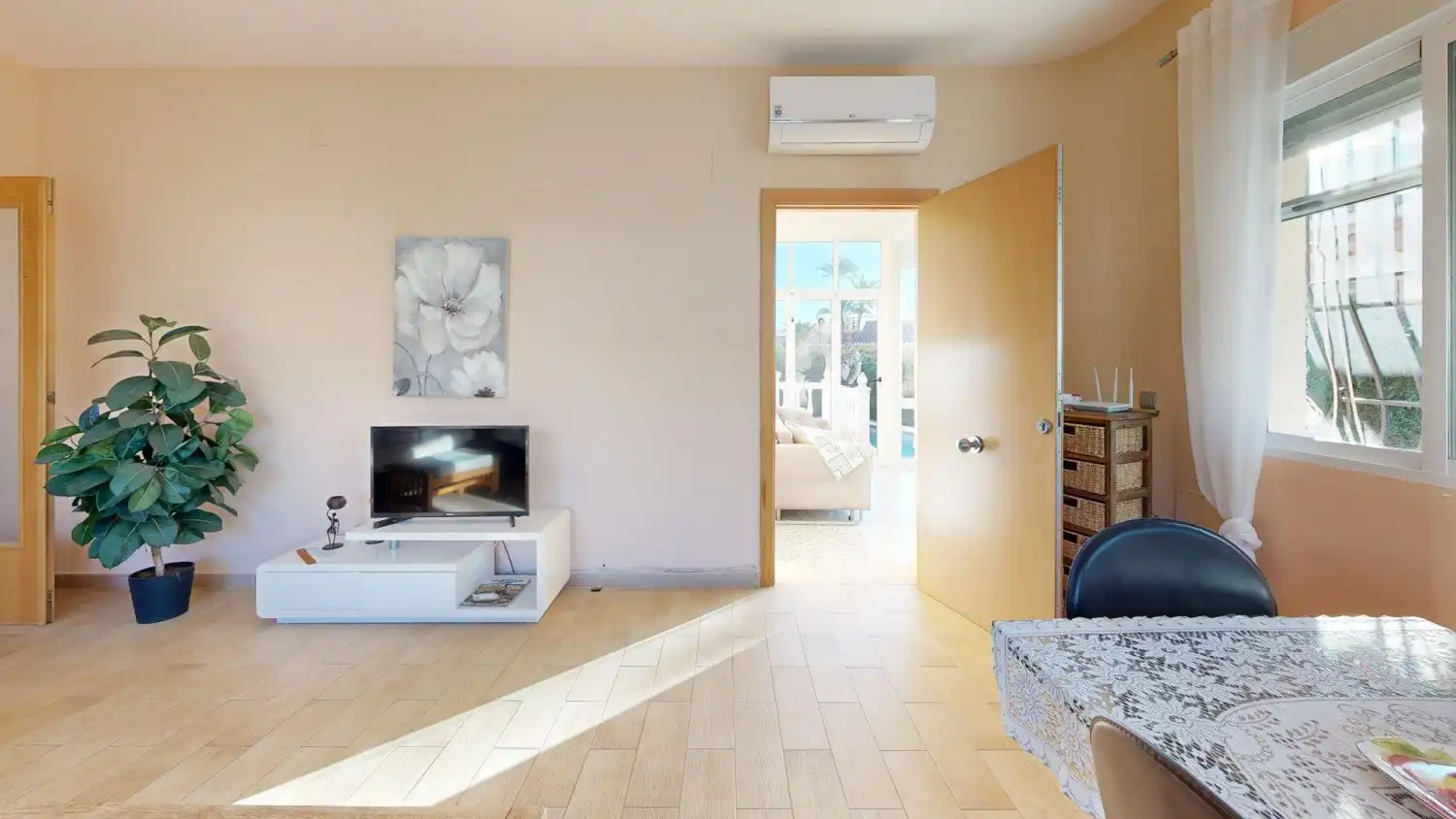 Living room of Houses for sale in El Campello  with Air Conditioner
