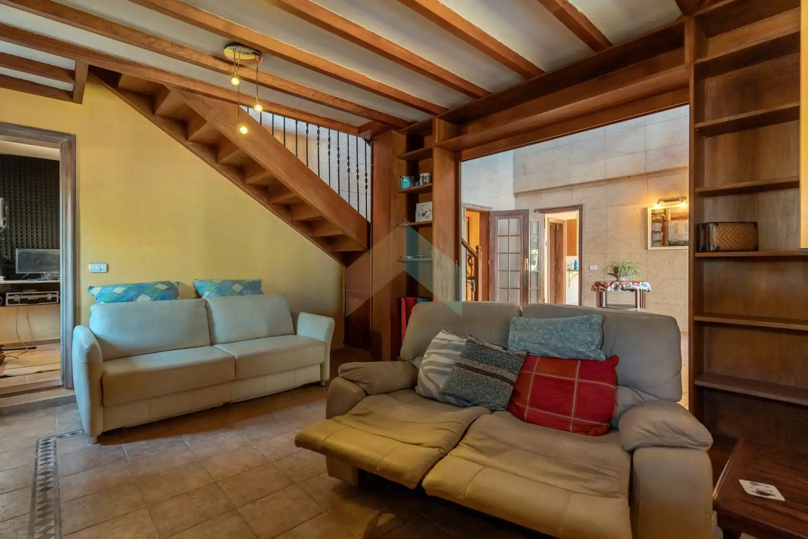 Sala d'estar de Casa o xalet en venda en Arona amb Aire condicionat, Calefacció i Jardí privat