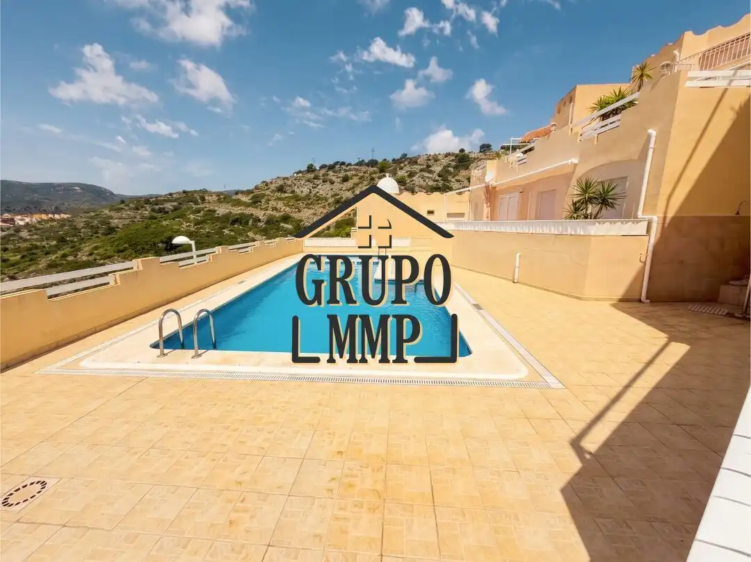 Piscina de Pis en venda en Peñíscola / Peníscola amb Aire condicionat, Calefacció i Moblat