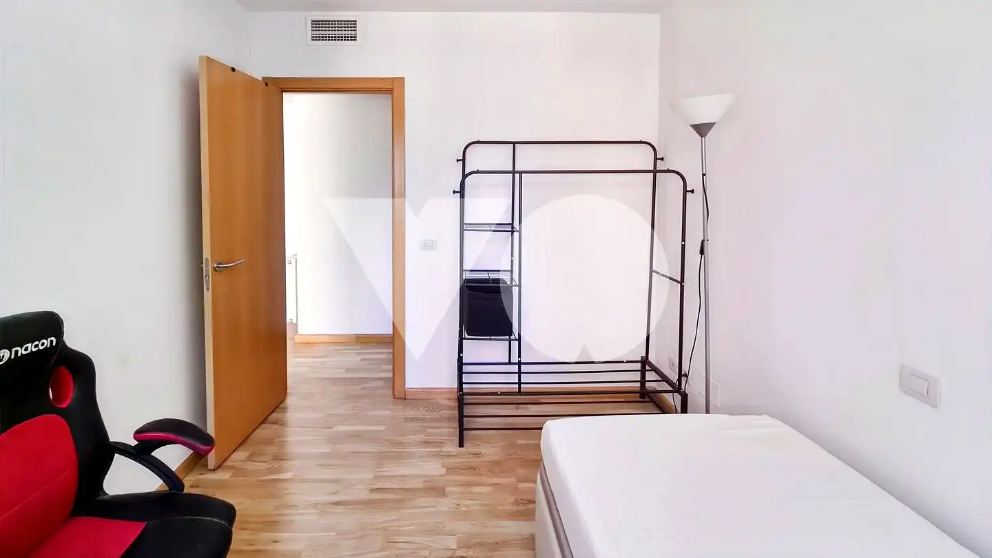 Habitación de Piso de alquiler en Madrid con Aire acondicionado, Calefacción y Trastero