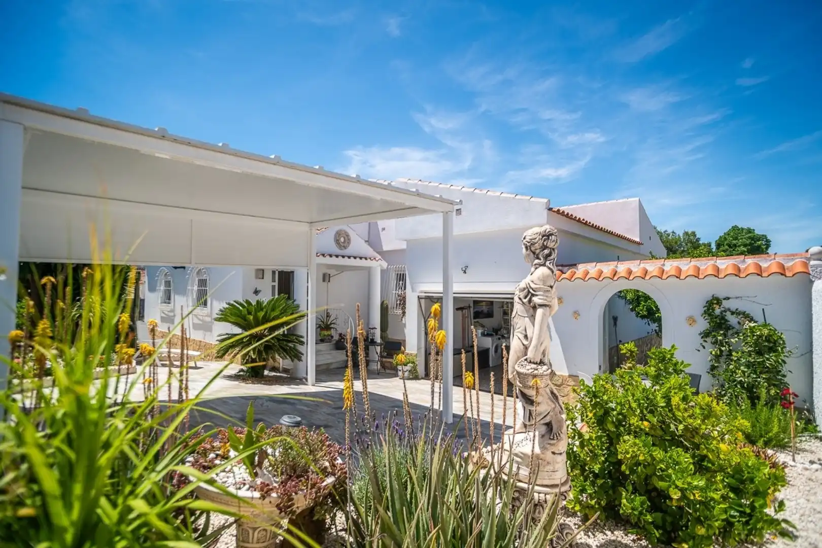 Exterior view of Houses for sale in San Fulgencio  with Air Conditioner, Heating and Private garden