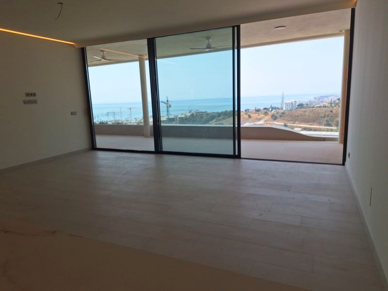 Living room of Flat for sale in Mijas  with Air Conditioner, Heating and Terrace
