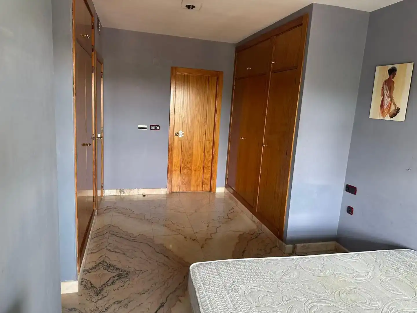 Dormitori de Pis de lloguer en Jaén amb Aire condicionat, Piscina i Moblat