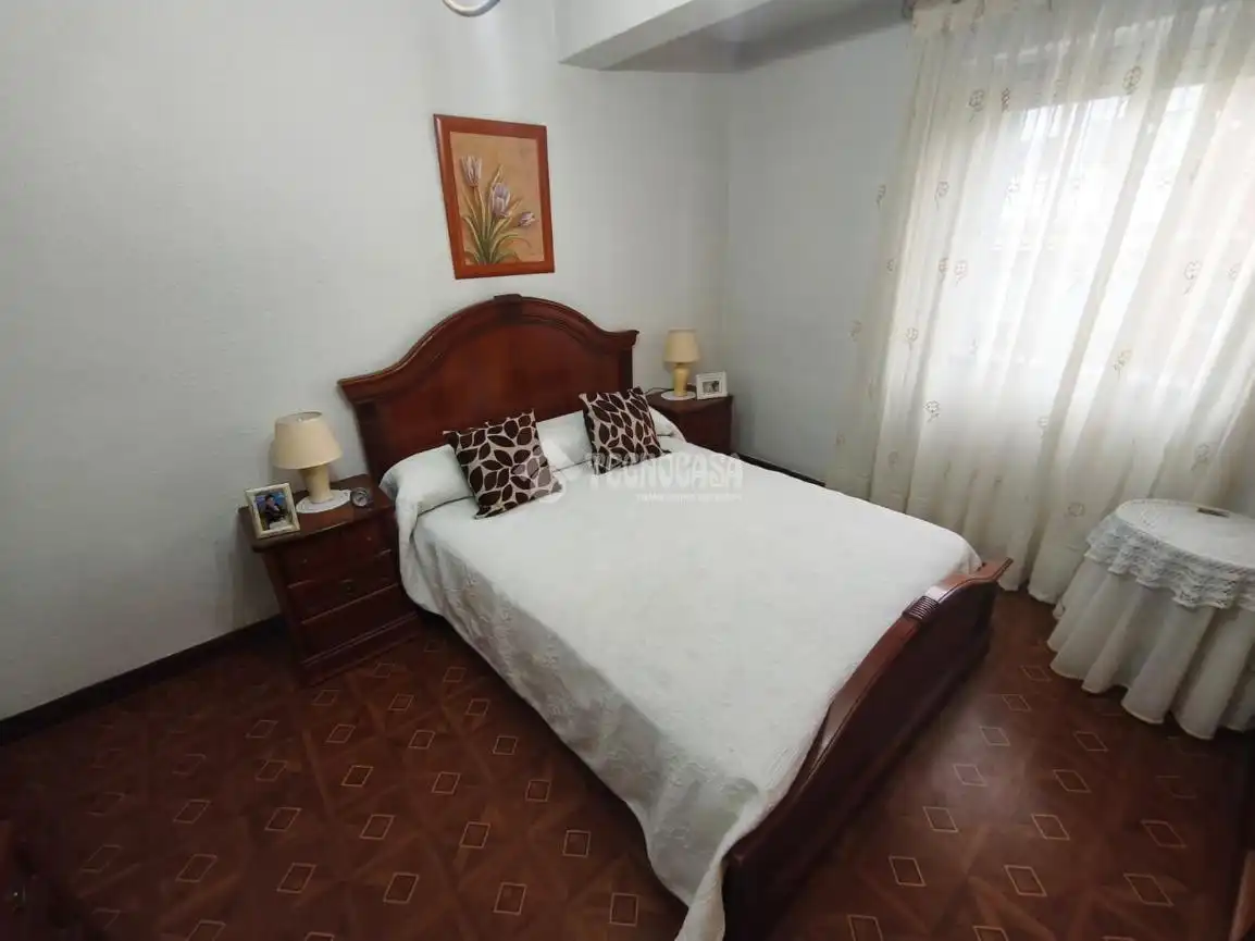 Bedroom of Flat for sale in Centro