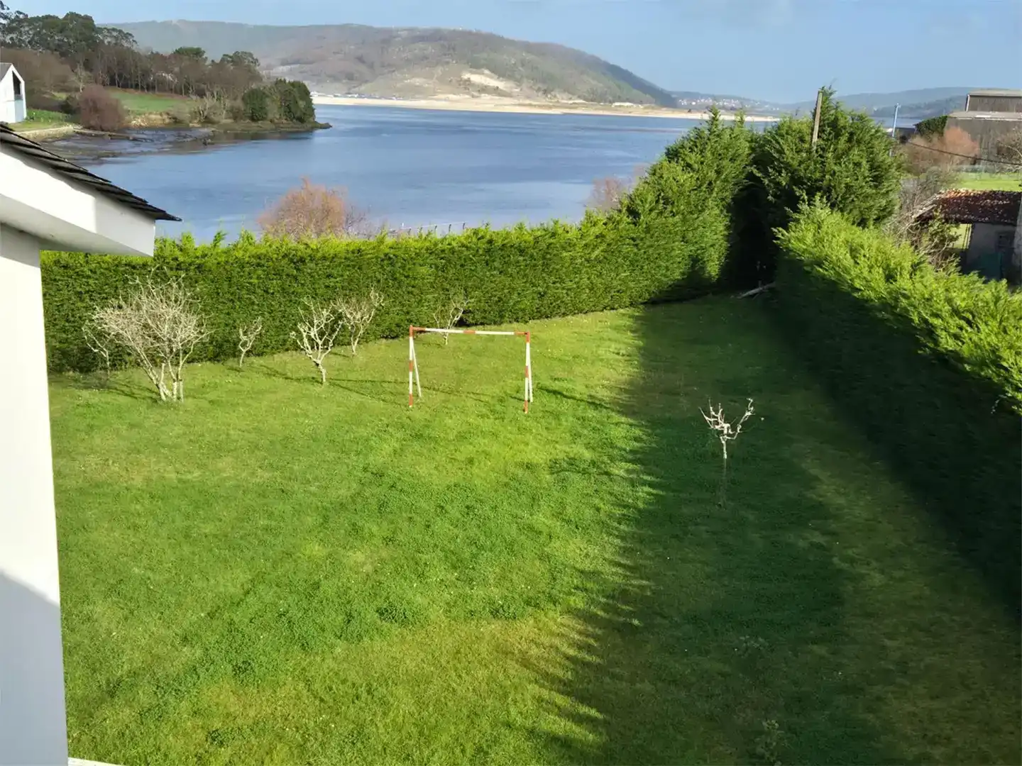 Casa o xalet en venda en Cabana de Bergantiños amb Jardí privat, Parquet i Traster