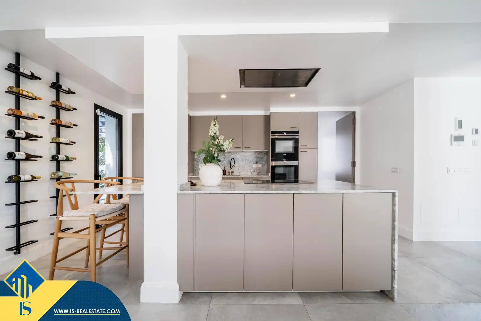 Villa mit Pool zum Verkauf in Nueva Andalucía, imagen 26