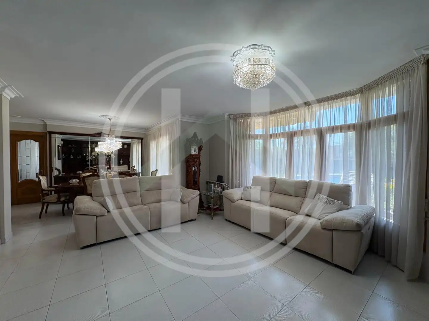Sala d'estar de Casa o xalet en venda en Cardedeu amb Aire condicionat, Calefacció i Jardí privat