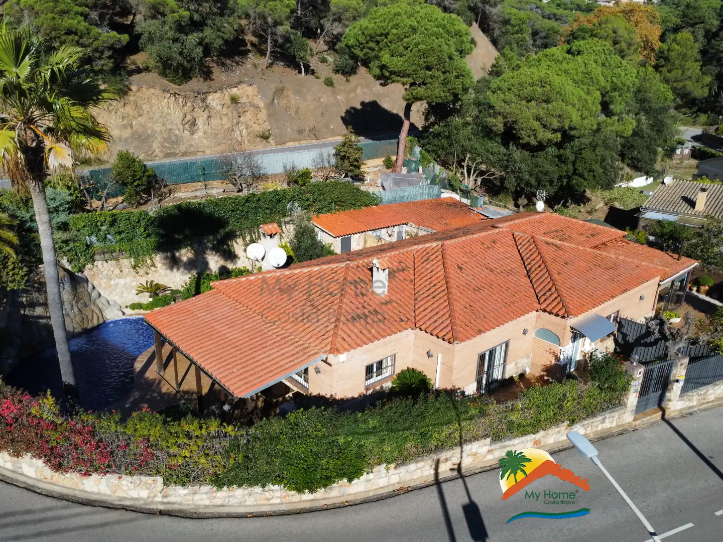 Maison avec piscine à vendre à Serra Brava