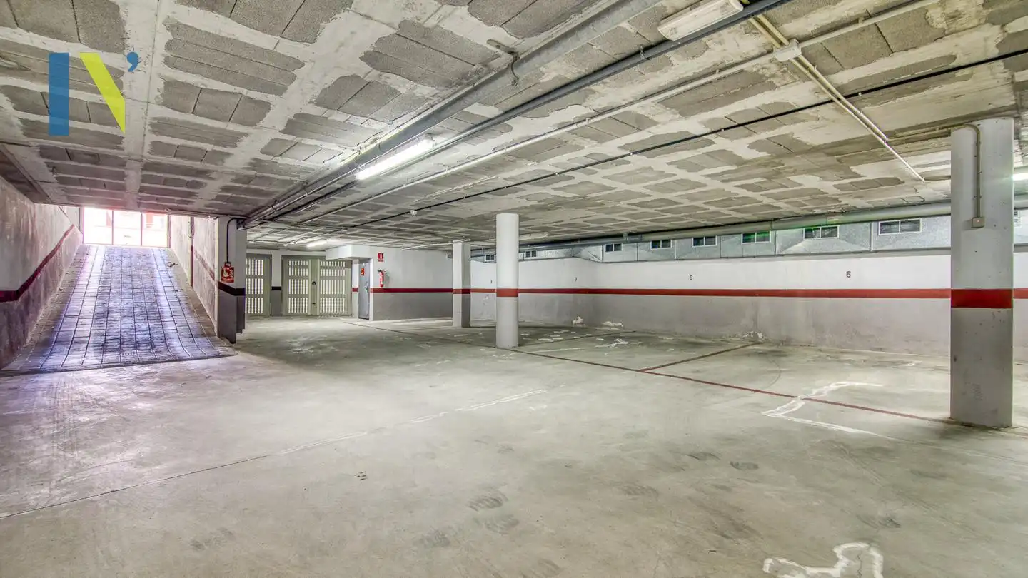 Parking de Apartamento en venta en Calonge i Sant Antoni con Aire acondicionado, Terraza y Trastero