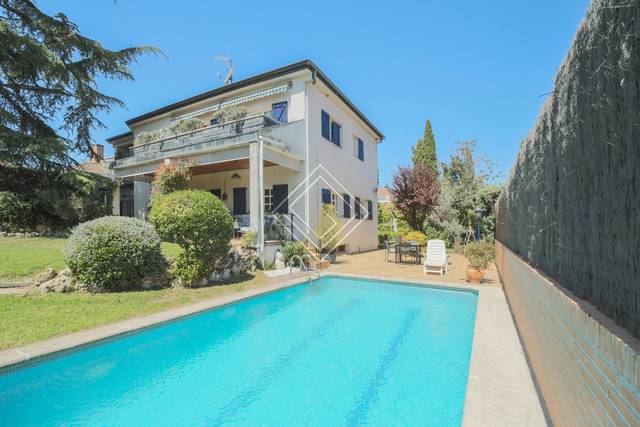 Casa-chalet en Venta en Conde Orgaz - Piovera