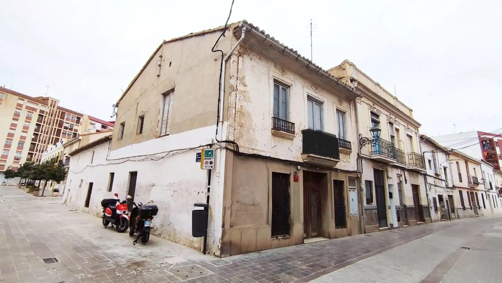 Vista exterior de Casa o chalet en venta en  Valencia Capital con Terraza y Alarma
