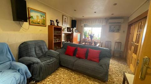 Foto 3 de Casa adosada en venda a Carrús Oeste, Alicante