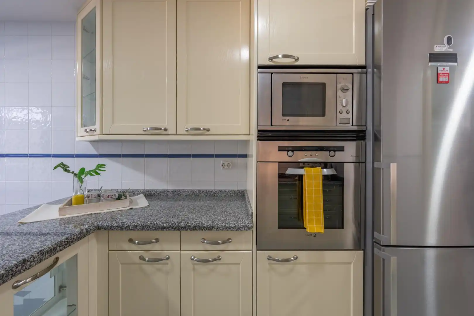 Kitchen of Detached homes for sale in A Coruña Capital   with Heating, Private garden and Storage room