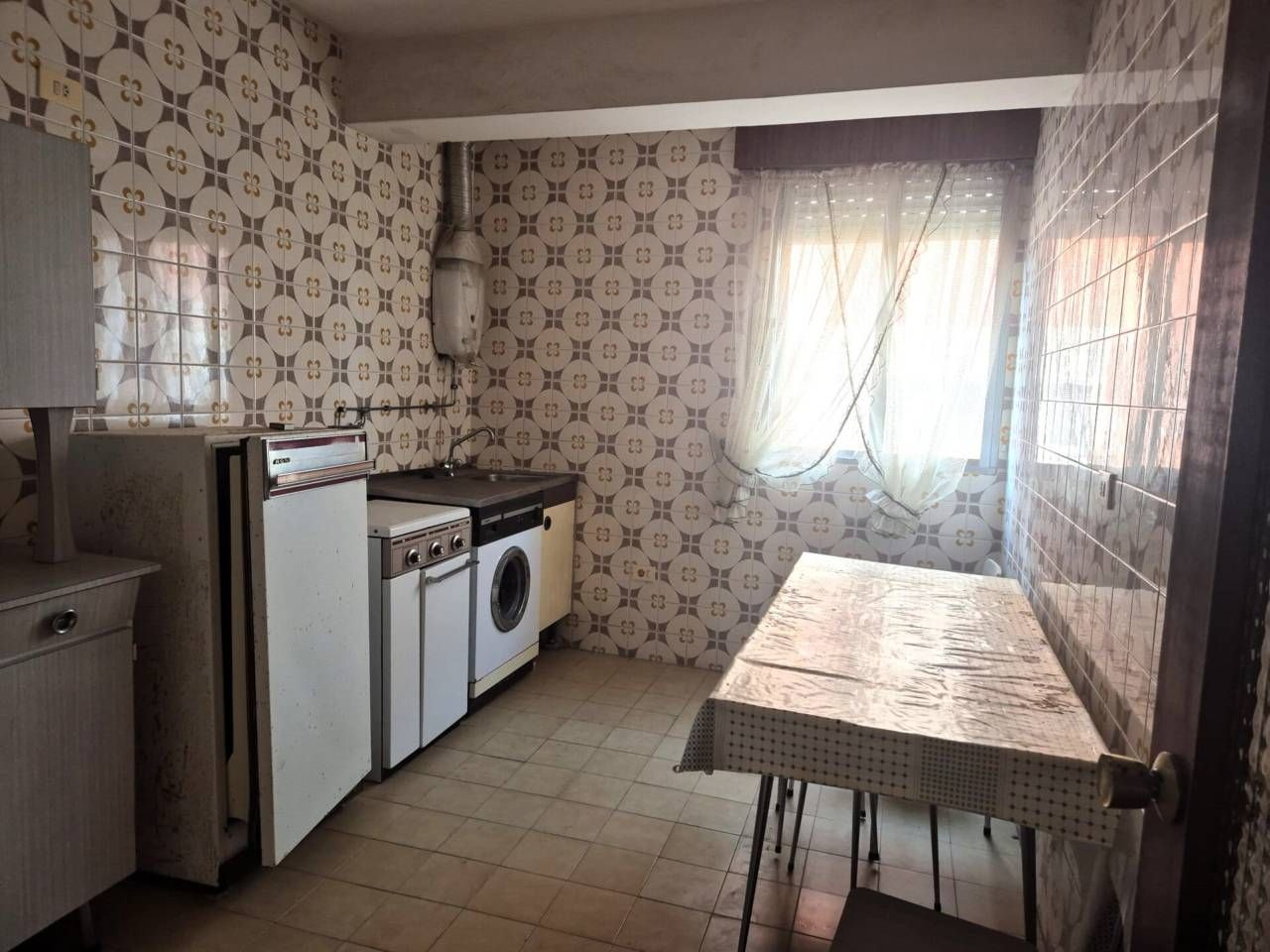 Kitchen of Flat for sale in Curtis  with Terrace