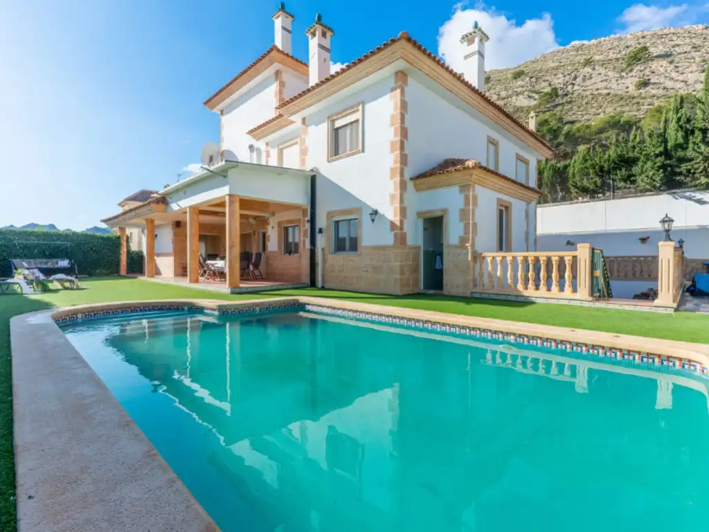 Casa amb piscina en venda a Calle Safareig 12, imagen 6