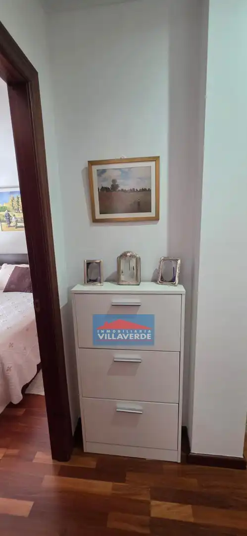 Habitación de Casa adosada en venta en Cangas  con Calefacción, Terraza y Trastero